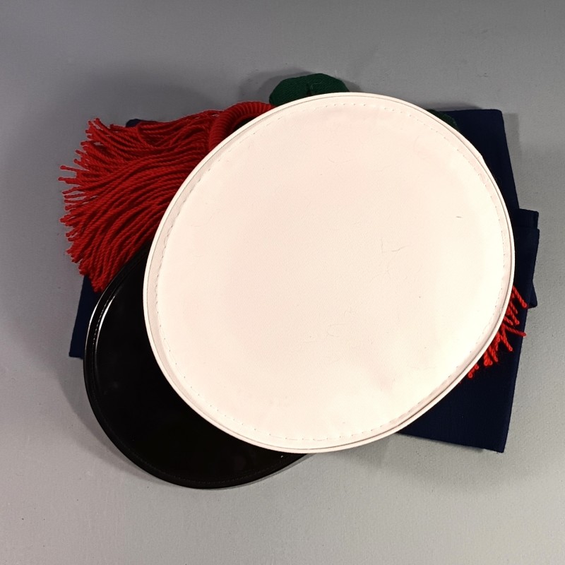 ENSEMBLE LEGIONNAIRE KEPI BLANC EPAULETTES ROUGES ET VERTES CEINTURE BLEUE LEGION ETRANGERE PARA GENIE INFANTERIE